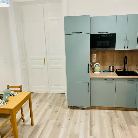 Over The Danube Apartment Budapest