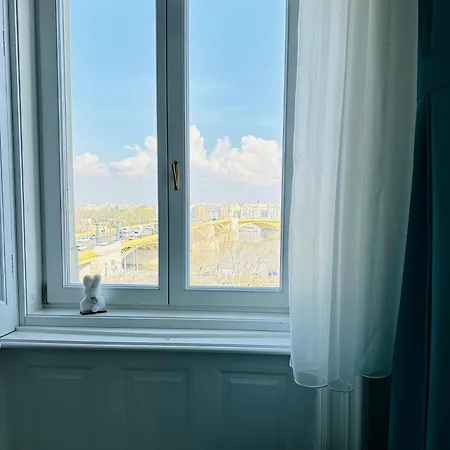 Apartment Over The Danube *