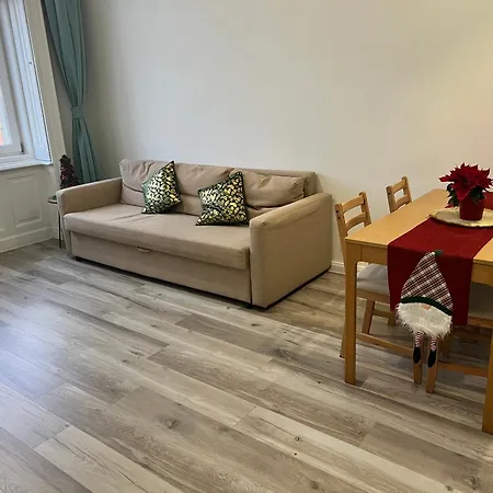 Over The Danube Apartment Budapest