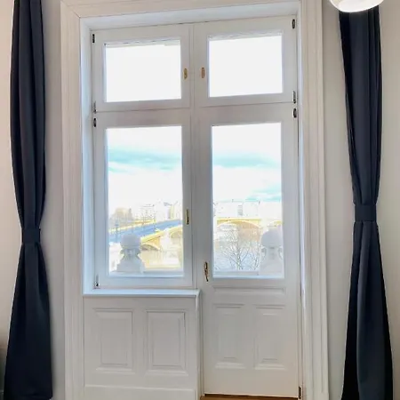 Danube Panorama Apartamento